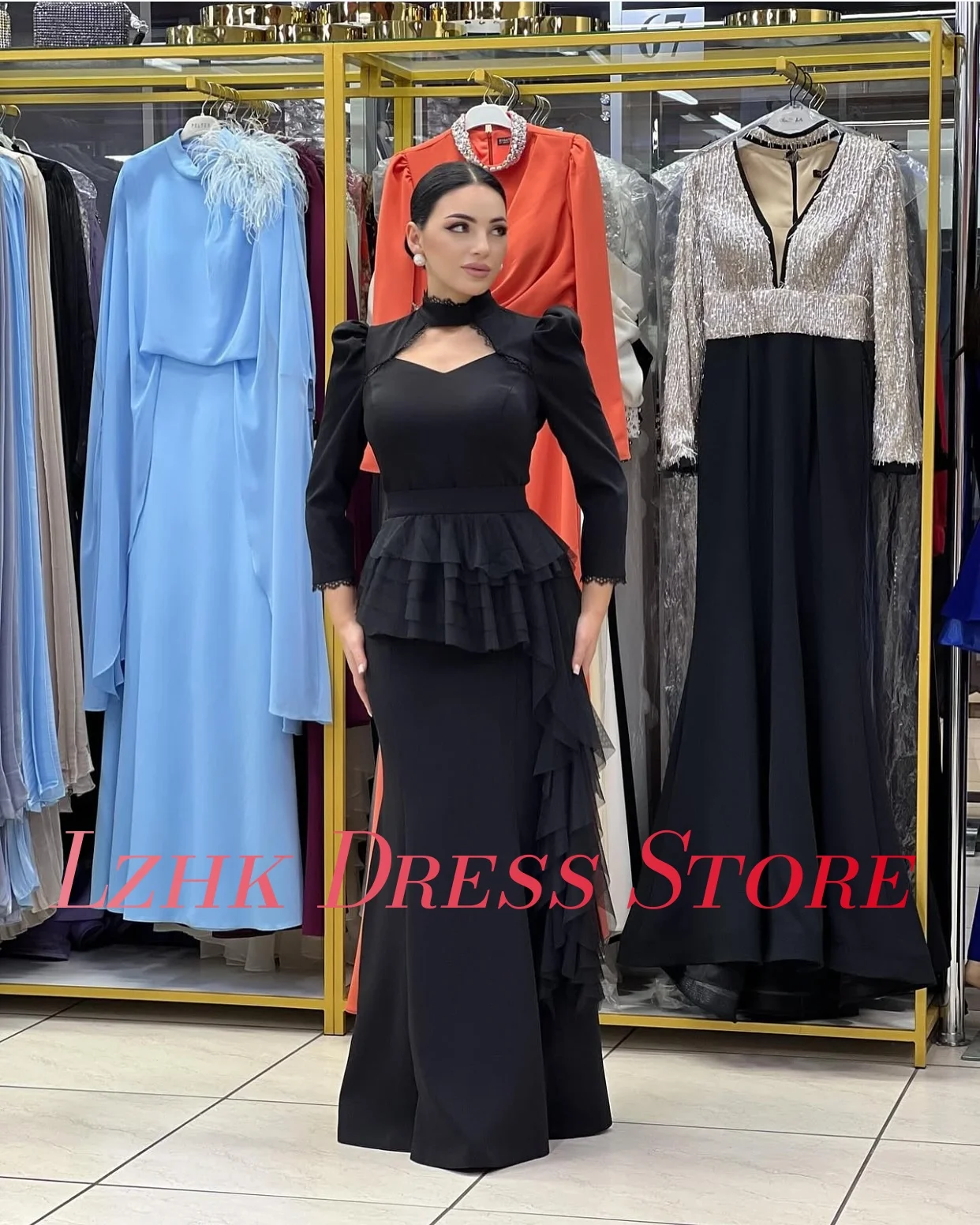 تخصيص الحديثة جيرسي حورية البحر الدانتيل المتدرج مساء اللباس جودة عالية طويلة الأكمام عالية الياقة الطابق طول فساتين حفلة موسيقية