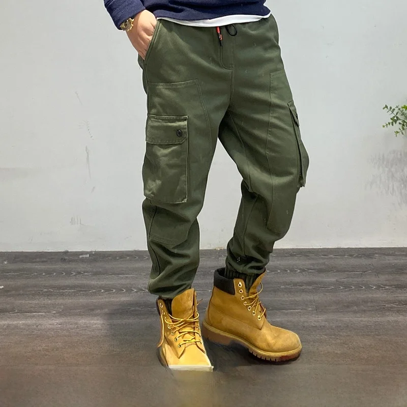 Thickened Fleece Winter Men's Cargo Pants with Many Pockets Leisure Trousers Youth Fashion Loose Fit Long Pants for Cold Weather