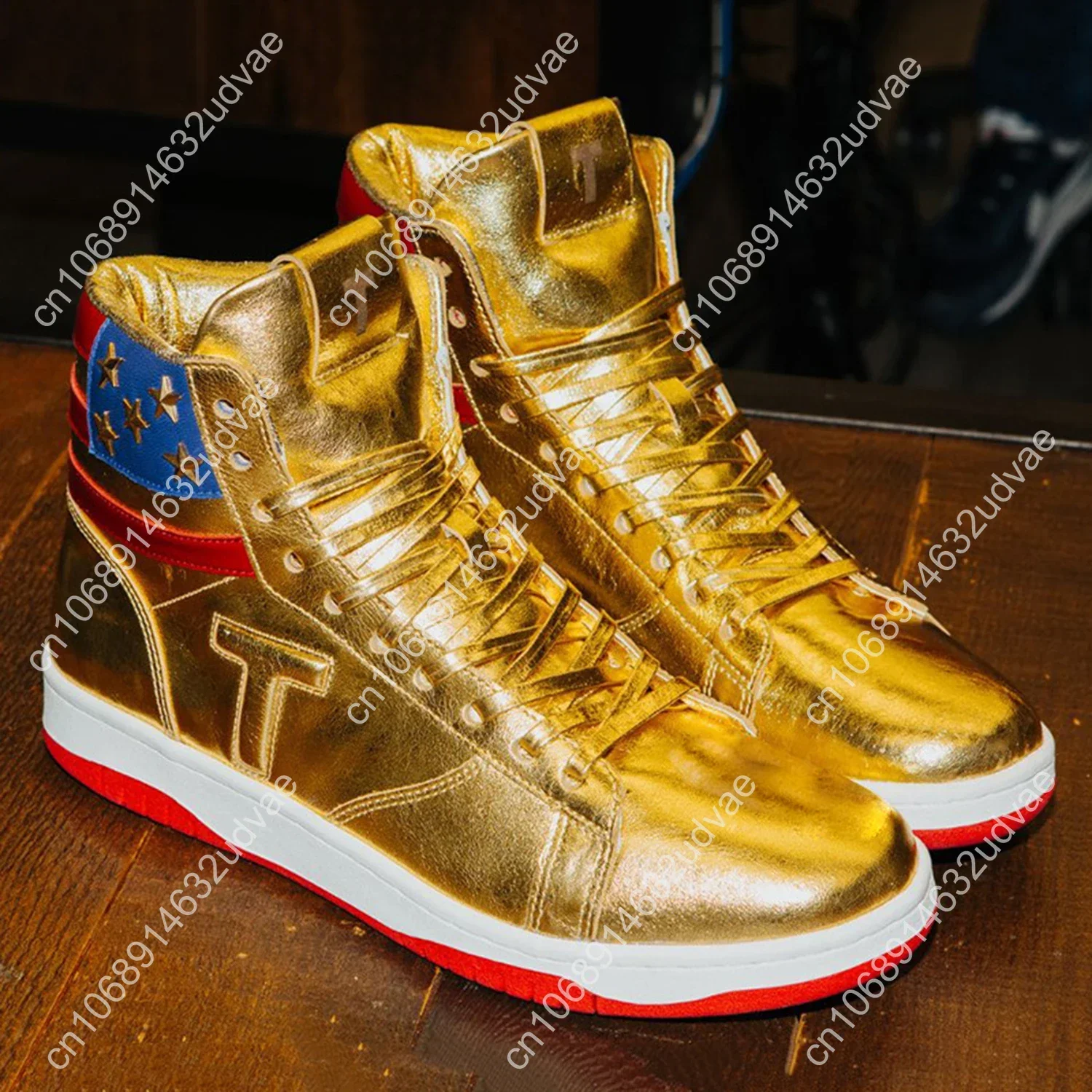 2024 MAGA Trump Gold Silver Sneakers Never Surrender Donald Distressed Gym High Top Shoes Men\'s Women\'s Casual Boots Road Shoes