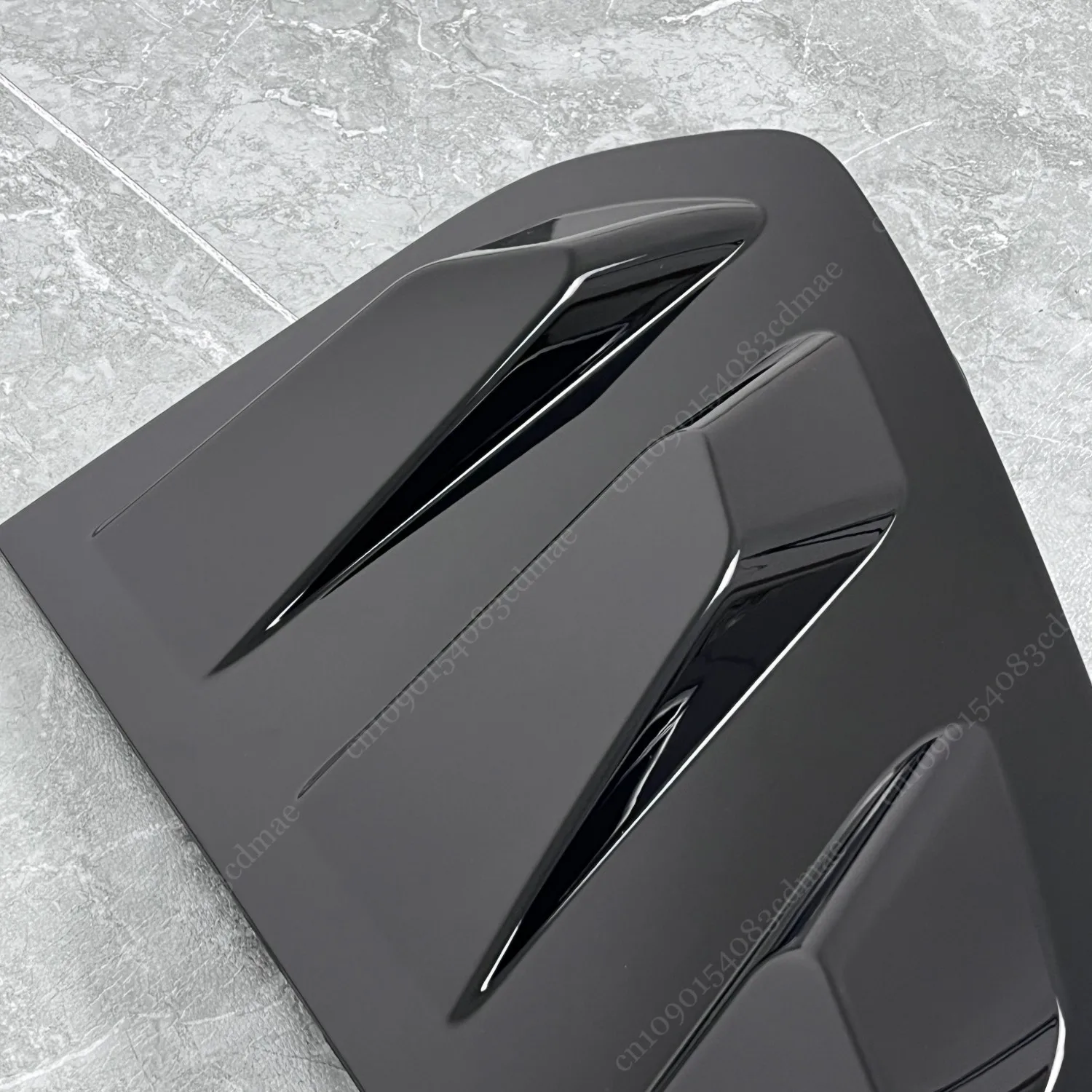 Für Volkswagen Tiguan MK2 R-Line R TSI TDI SWB 2016-2023 Paar Glänzend Schwarze Heckseitenfenster-Jalousie-Abdeckung Auto-Styling – Detail 3