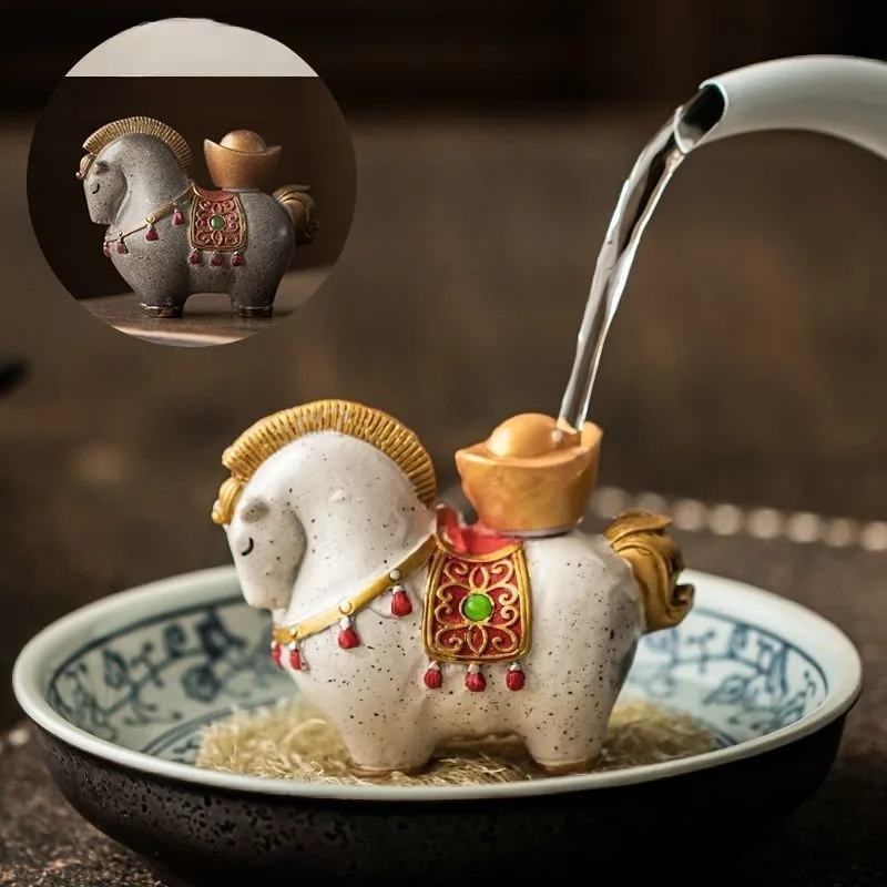 

Chinese Color-Changing Tea Pet - Prosperity Tang Horse Decorative Figurine for Tea Table, Essential Tea Set Accessory for Home