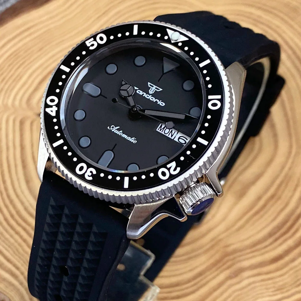 Automatic Watch For Men 37mm New Tandorio NH36A 20Bar Water Resistance Black Dial Sapphire Glass Rotating Bezel Rubber Strap