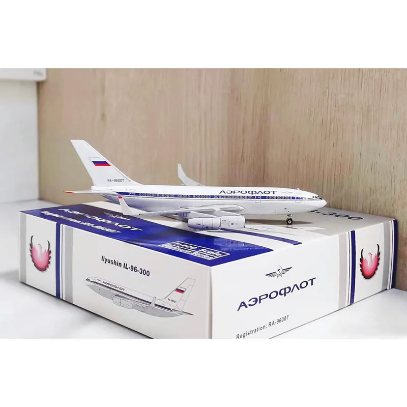 1/400 Scale Phoenix Diecast Russia PH11781 Aeroflot Ilyushin Il-96