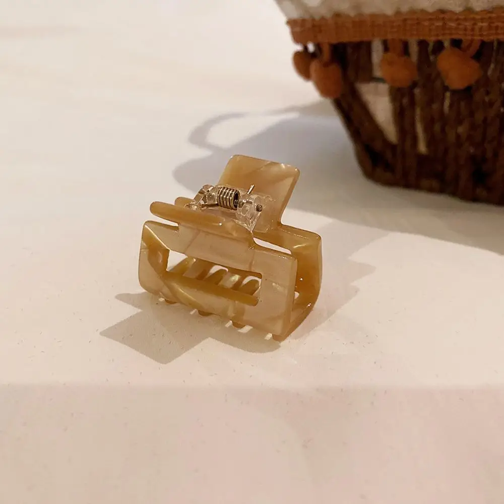 

Small Fashion Leopard Japanese Temperament Elegant Headwear Female Hairpin Korean Style Hair Clip Small Hair Claw