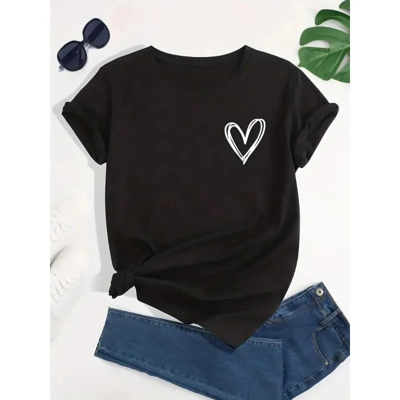 

2026 new women's clothing small fresh four-color T-shirt with small heart print versatile base shirt trend