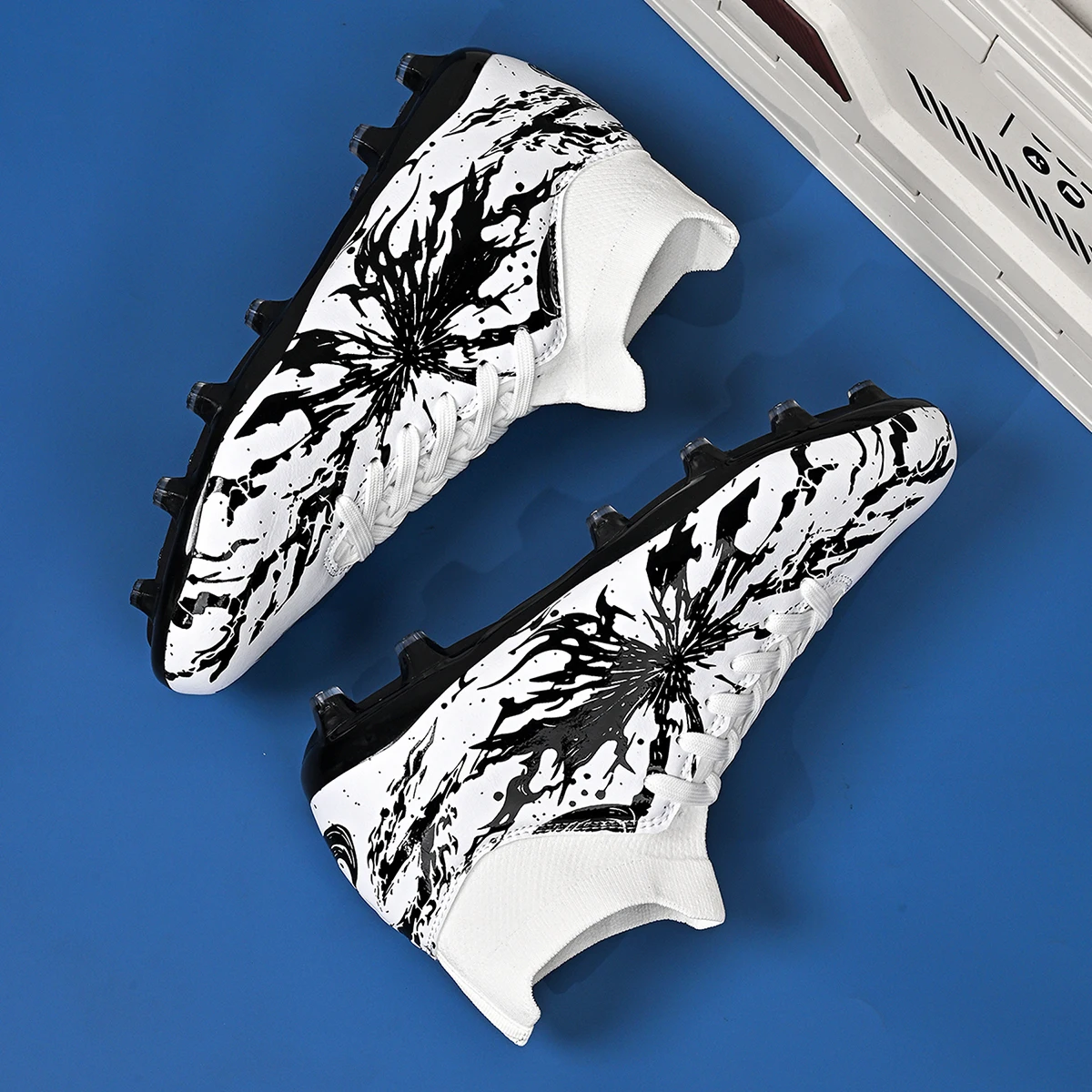 AG FG Hybrid Football Boots! Anti-slip TPU mixed studs, lightweight PU upper, stable traction for fast sprint & sharp turns