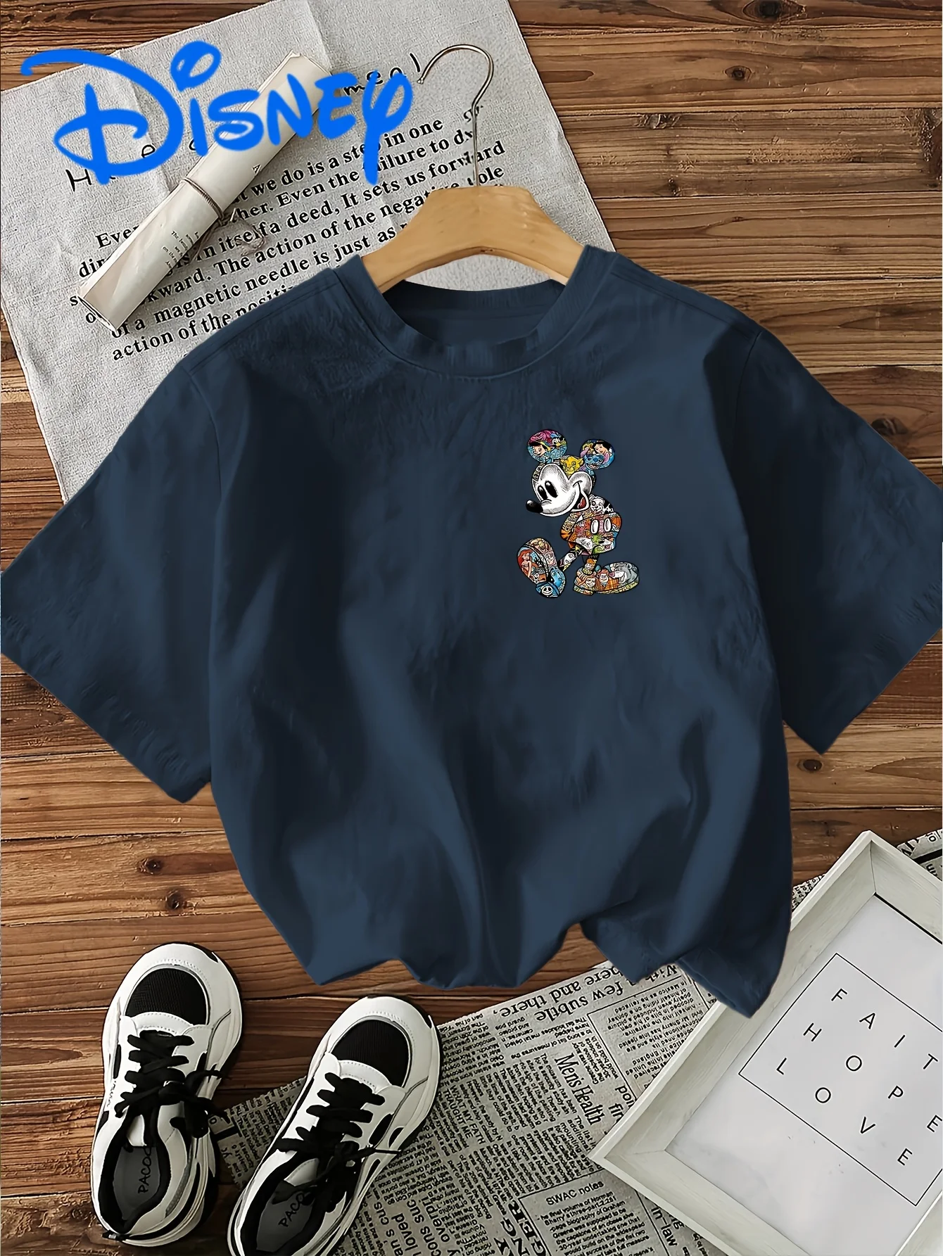 2026 صيف جديد القطن الخالص فضفاض رياضي التي شيرت الملونة ميكي ماوس طباعة الأبيض المحملة لباس غير رسمي مع الإيمان الأمل الحب موضوع
