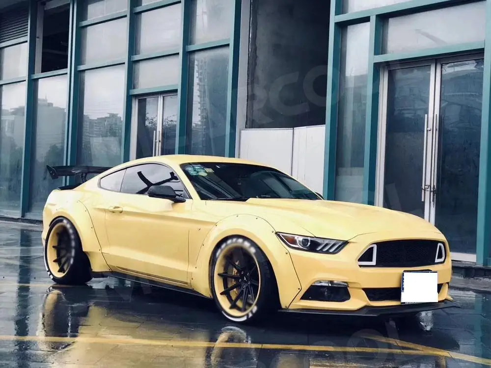 

JMCARCOOL Car Wide Wheel Eyebrow Accessorise Arc Fender Mud Flaps Mudguards Covers body Kits for Ford Mustang Coupe 2015-2017