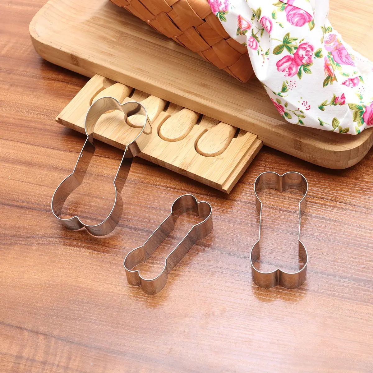 3Pcs Rust Proof Stainless Steel Dog Bone Cookie Cutters Baking Mold Set for Pet Biscuits DIY Holiday Cookies Christmas