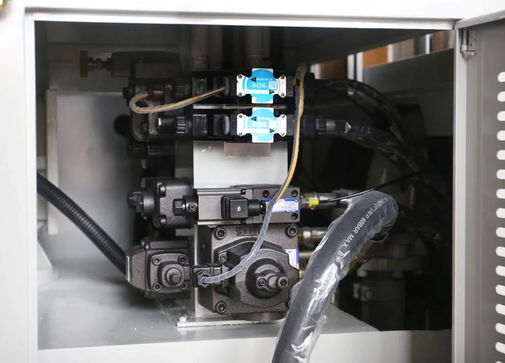 Lampada a LED Tutta la linea di produzione Portalampada Tazza della lampada Macchina per la produzione di lampadine a LED