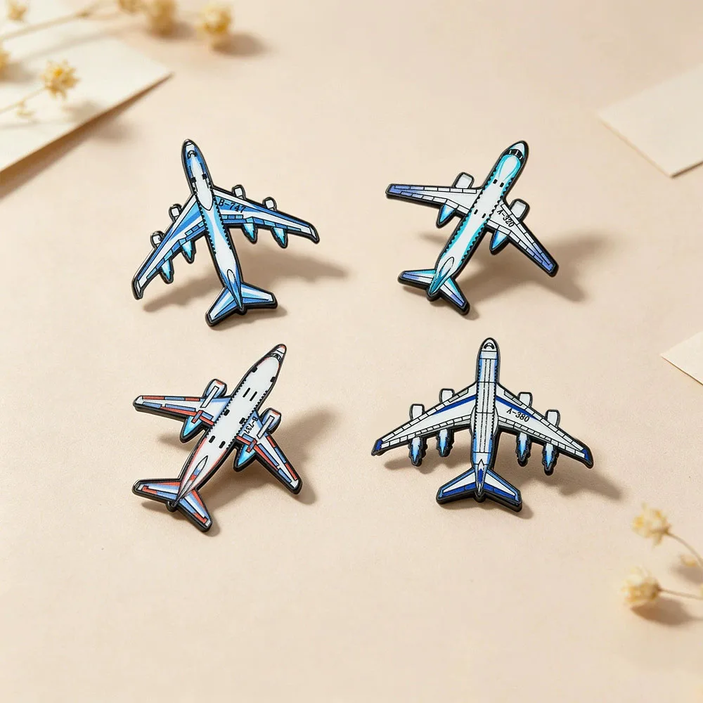 Cartoon Creative Simulation Airliner Shape Brooch Metal Badge Pin For Aviation Enthusiast Collection DIY Clothing Bags Accessory