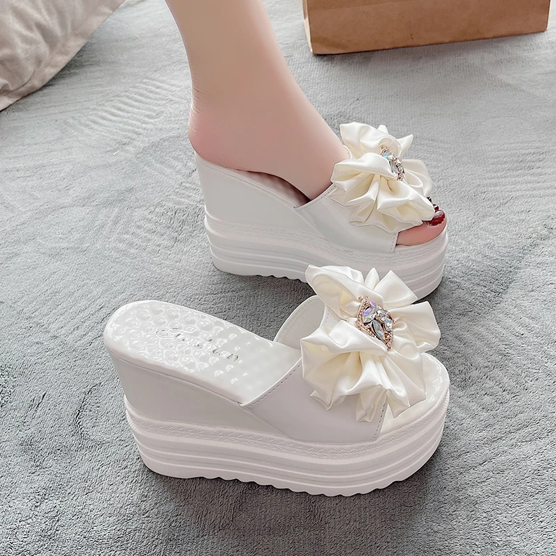 

Сандалии на каблуке 2 см, женская летняя уличная одежда, новинка 2023 года, тапочки на платформе с узлом, туфли на очень высоком каблуке, без шнуровки