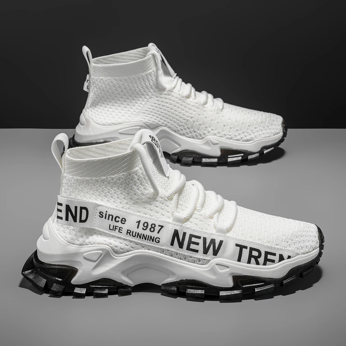 Men's Large Size Outdoor Hiking And Running Shoes Comfortable Casual Versatile Fashionable Sports Shoes for Couples Training image 3
