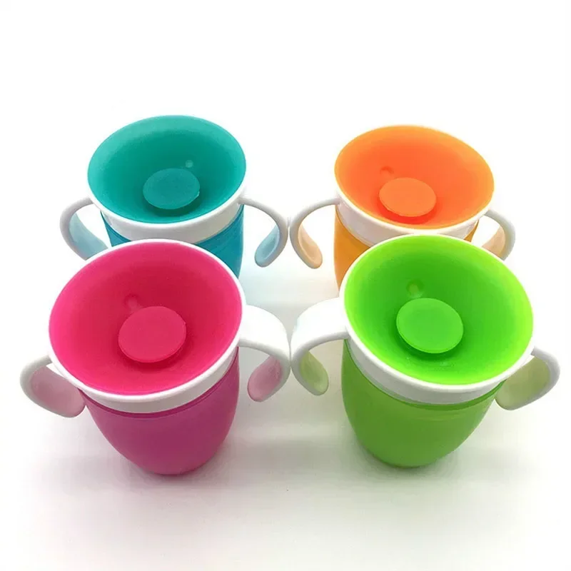 Taza de aprendizaje para bebé con tapa abatible de doble asa, vasos de agua a prueba de fugas para bebés, botellas de agua para bebés con rotación de 360 grados