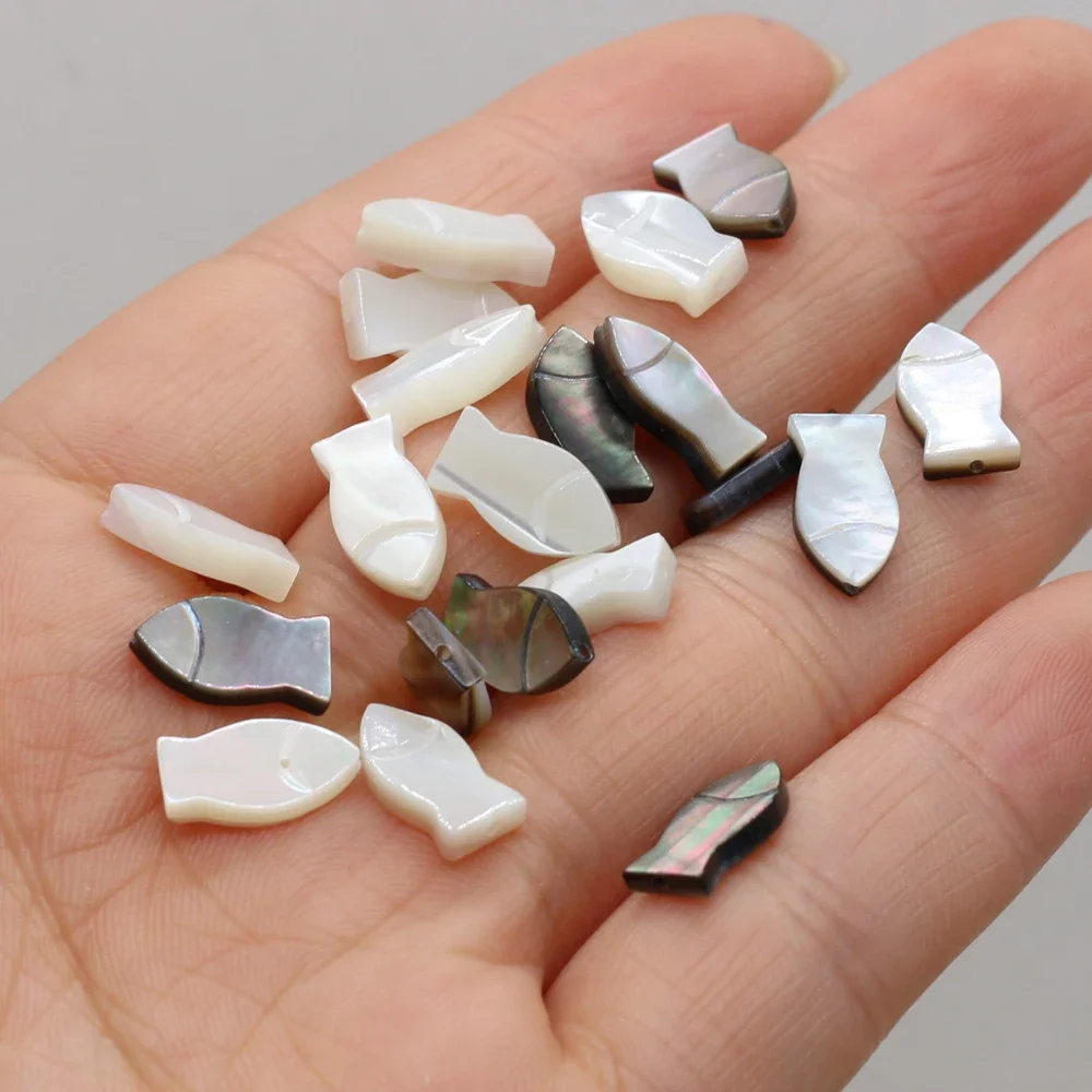 

20PCS Wholesale Natural Freshwater Shells Fish Shaped Loose Beaded Jewelry Making DIY Necklaces Bracelets Accessories Gifts