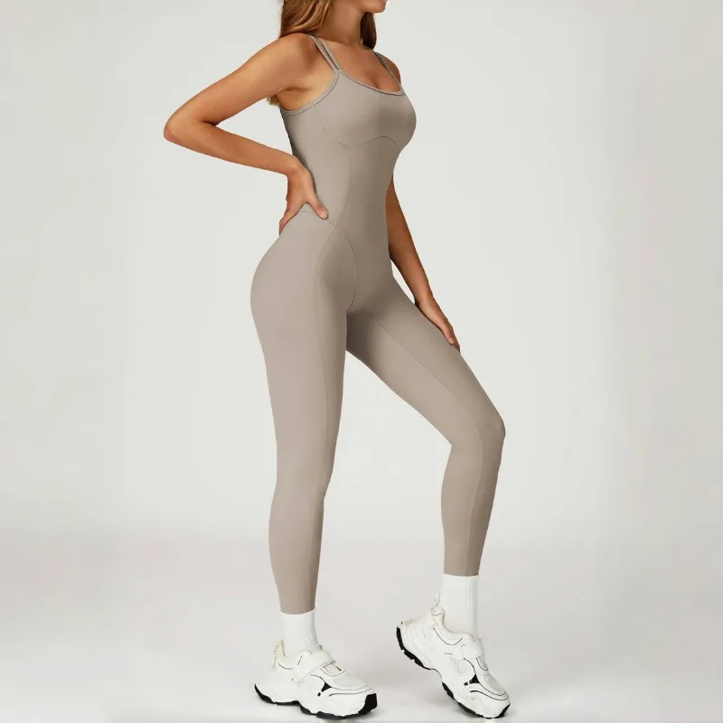 women's-nude-yoga-clothes-beautiful-back-fast-drying-slim-fit-integrated-jumpsuit-outdoor-sports-running-leisure-fitness-clothes