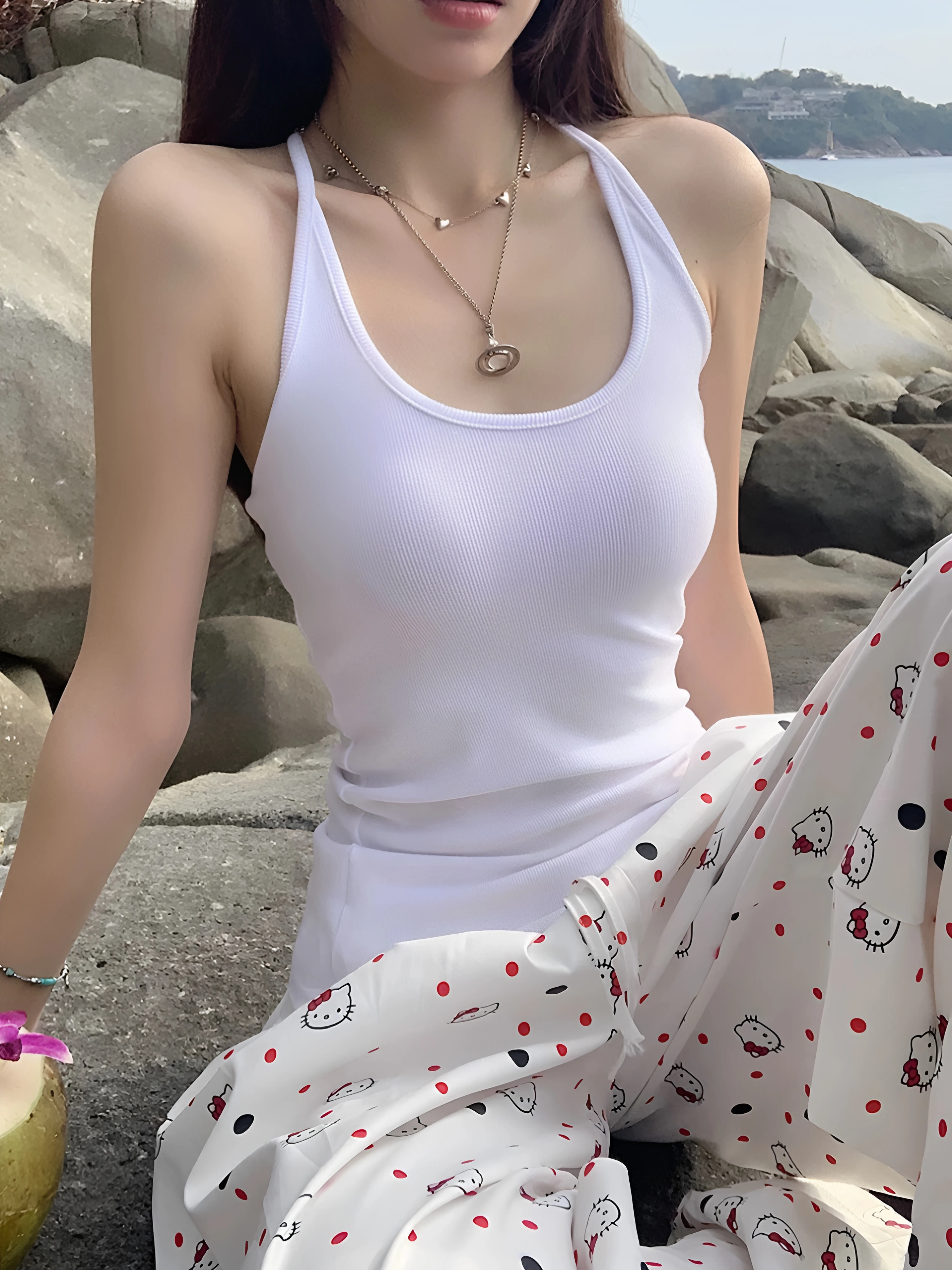 Women's 95 Cotton Tank Top with Strap Summer Sleeveless Vest Big Size Slim Fit Inner Wear Outerwear Casual Simple Style