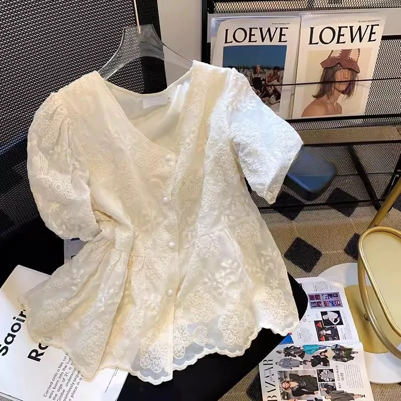 2026 Lace Shirt Women's Short Sleeves Summer New Waist and Thin Temperament Top Fashion