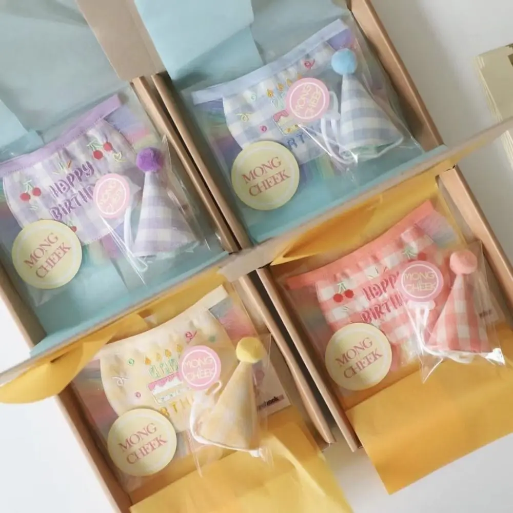 レターグラフィック誕生日刺繍犬よだれかけカラーレース調節可能な猫ハッピーバースデー帽子快適な着用チェック柄