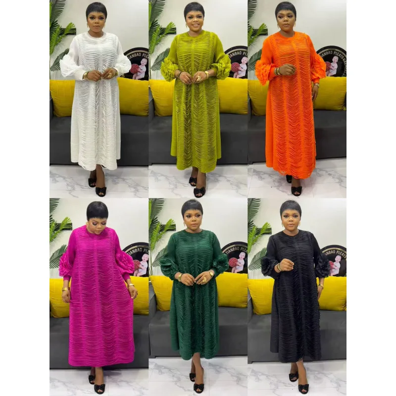 ชุดเดรสพลีทพลัสไซส์ Miyake แฟชั่นพลีทสไตล์แอฟริกันสำหรับผู้หญิง ทรงหลวม ประดับลูกปัด ดีไซน์เรียบง่าย ยาว ยืดได้ เหมาะสำหรับงานพรอม