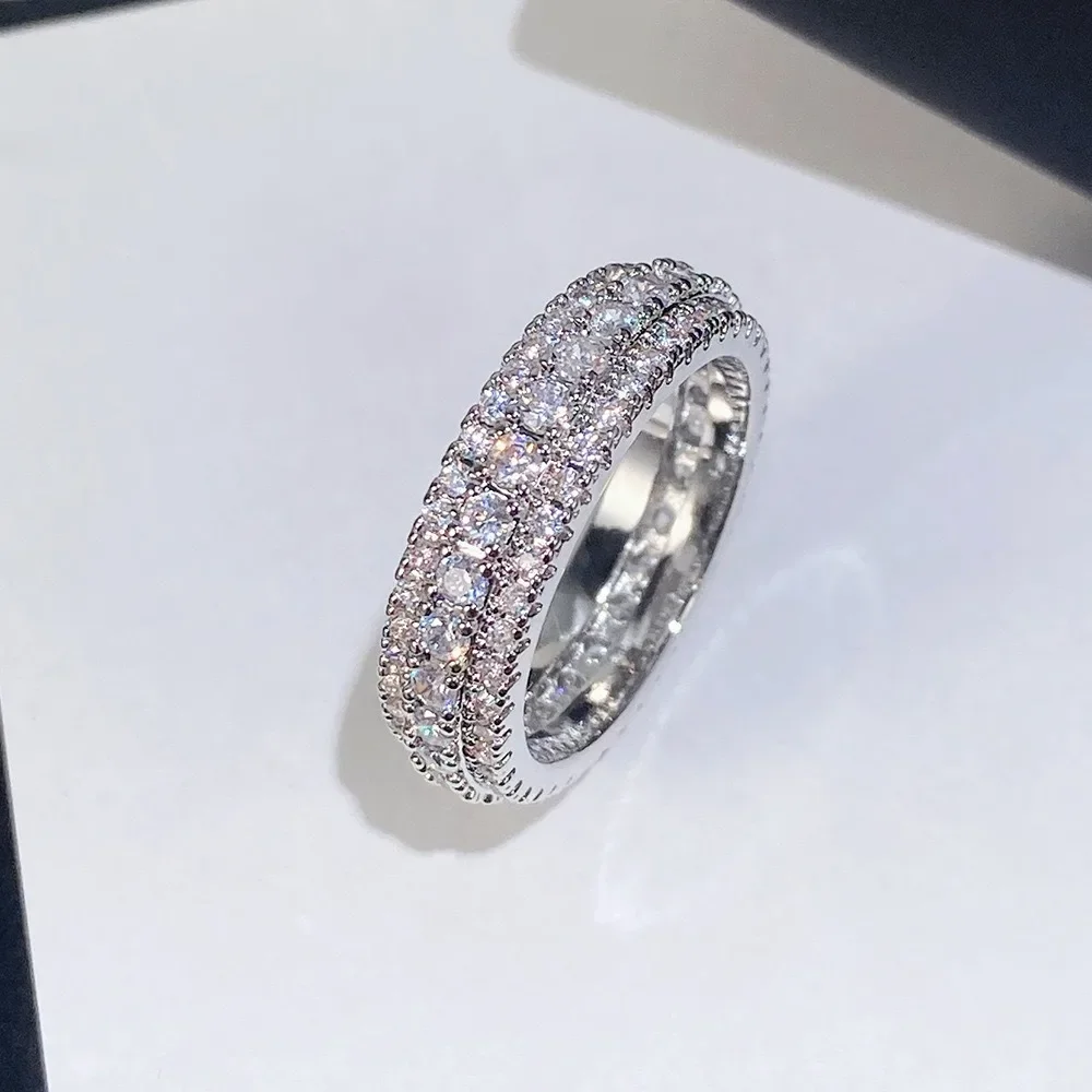 

The New Luxury Women's Personalized Fashion and Elegance High-end Ring Is Suitable for Any Occasion