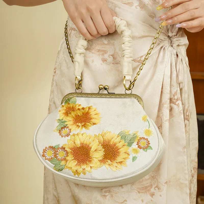 

Women Vintage Sunflower Embroidery Medium Size Mori Girl Kisslock Side Shoulder Bag Summer Fashion Sweet Cottagecore Handbag