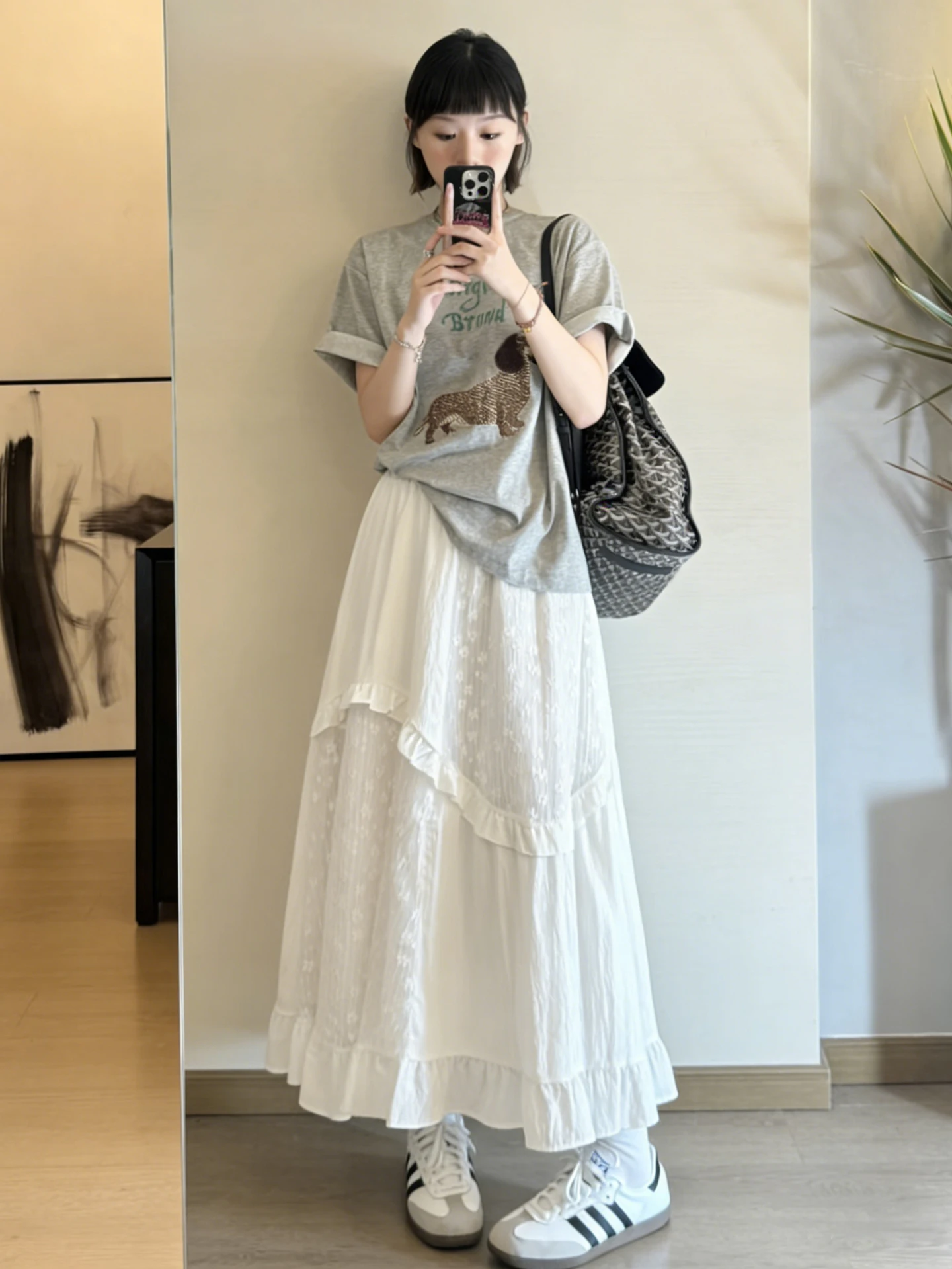 

Новая летняя белая асимметричная юбка макси с эластичной талией, пэчворк, А-силуэт, с кружевными вставками, высокая талия, многослойная