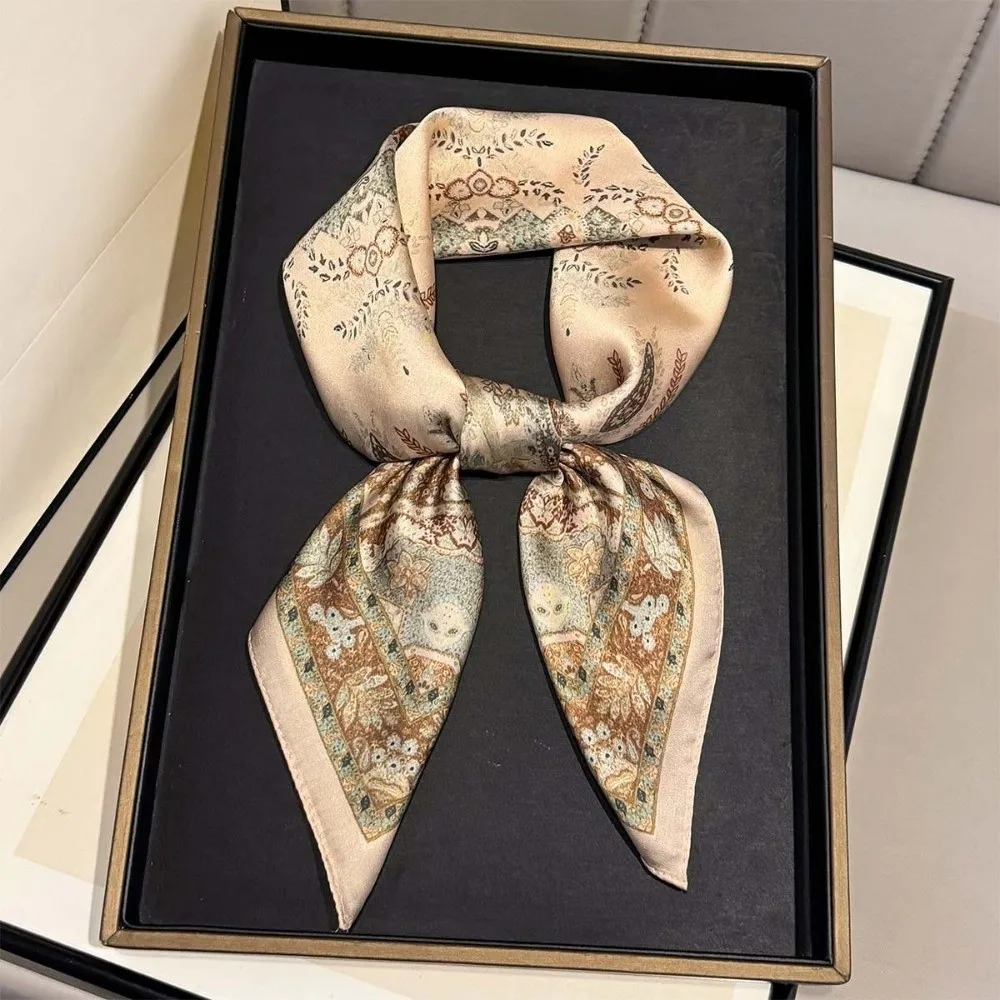 

Retro Geometric Shape Print Scarf Hip Hop Spicy Girls Small Square Scarf Hair Scarf Headband Silk Scarf Clothing Accessories