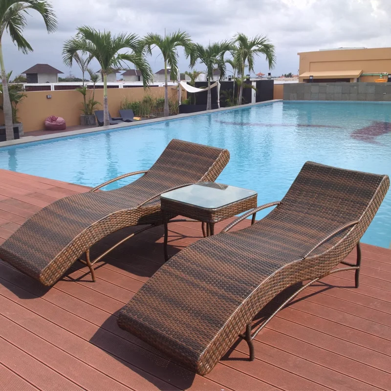 屋外プールビーチチェアPEラタンサンベッドサンラウンジャーラウンジチェア