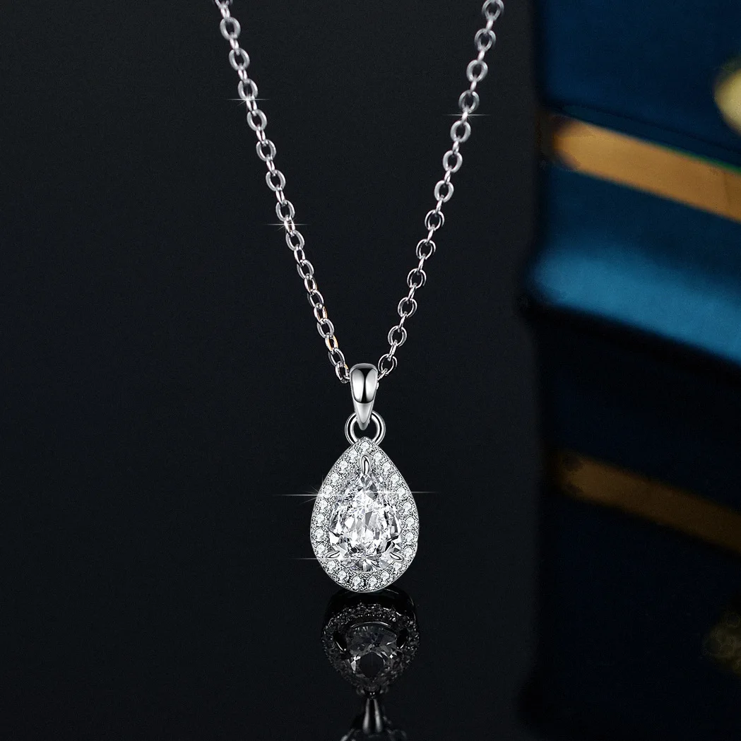 18K gold inlaid diamond pendant for women, moissanite droplet pear shaped full diamond PT950 platinum collarbone chain