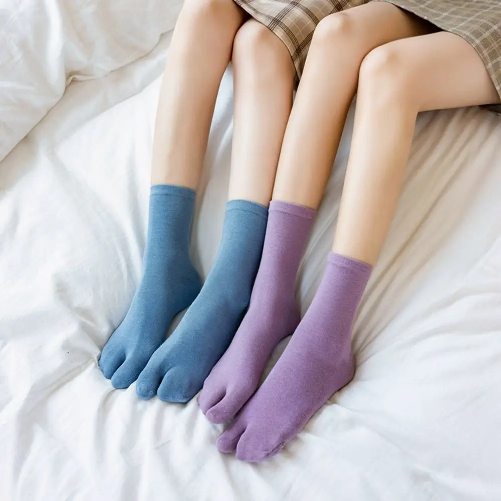 Solid Color Cotton Split Toe Socks Unisex Simple Comfortable Two-Toed Socks Japanese Harajuku Tabi Socks Couple Socks