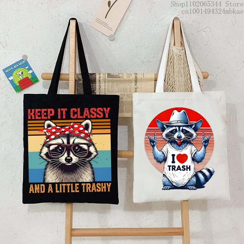 Raccoon Vintage Woman's Handbags 