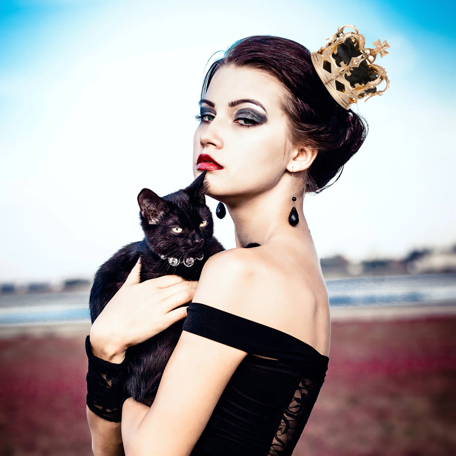 

1Pcs Halloween Golden Crown Hair Clip Three-Dimensional Queen Headdress Cosplay Party Hair Accessories Halloween Headdress