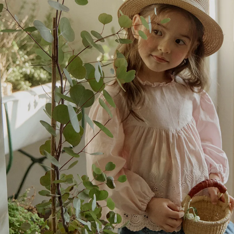 

2025Autumn Style Strawberry Shan Korean Girl Children's Clothing3Colorful Lady Lace Doll Style Long Sleeve Shirt In Stock