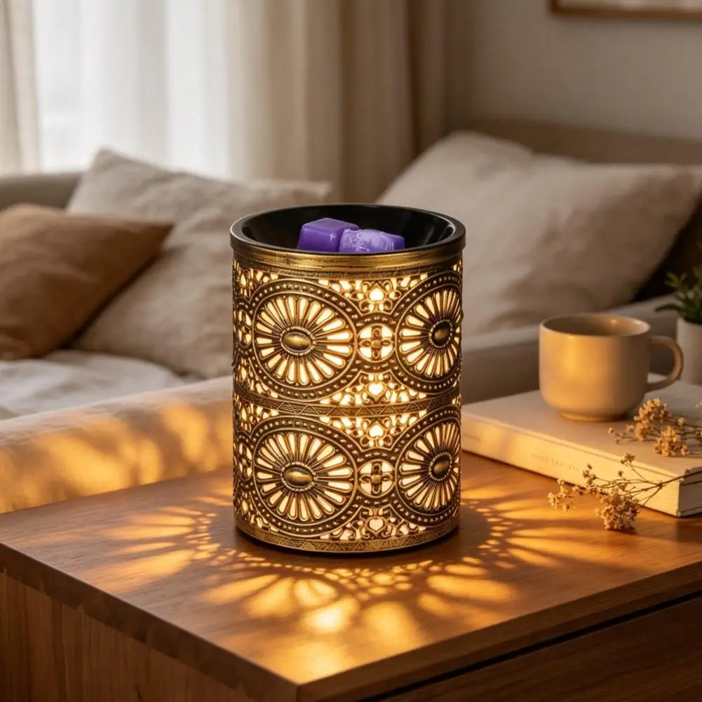 New Fragrance Night Light Golden Geometric Iron Candlestick Creative Aromatherapy Candle Cup Tabletop Home Decor Ornament view 4