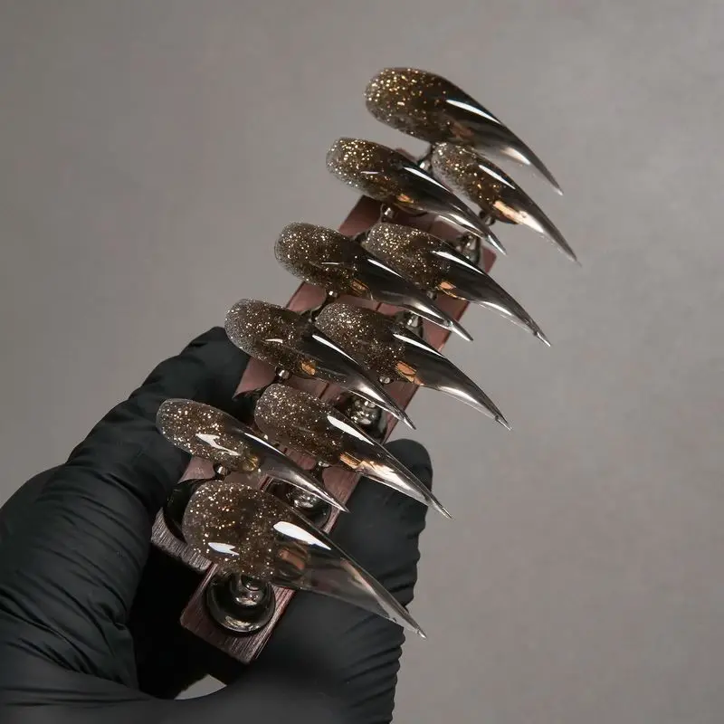 unhas-posticas-de-pressao-extra-longas-estilo-stiletto-com-efeito-degrade-em-tons-de-marrom-e-brilho-ponta-transparente-acabamento-brilhante-feitas-a-mao-reutilizaveis-para-nail-art-e-cosplay