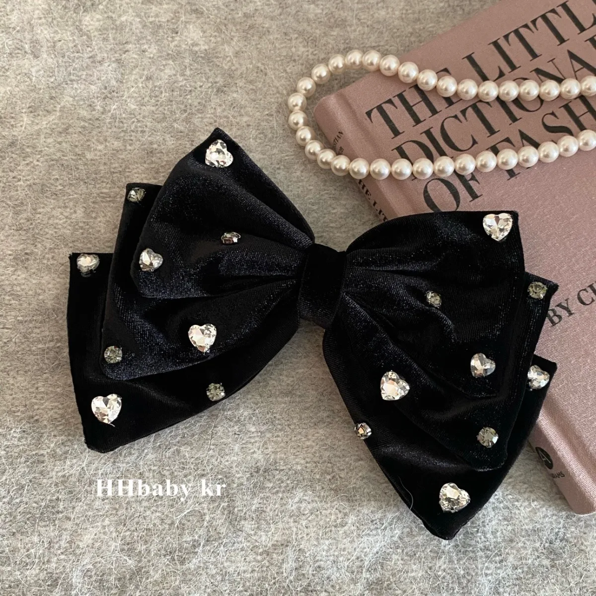 قطعة واحدة من مشبك شعر الماس المرصع بفيونكة، حجر الراين على شكل قلب، مشبك شعر مخملي أسود راقي، أغطية رأس للنساء #1