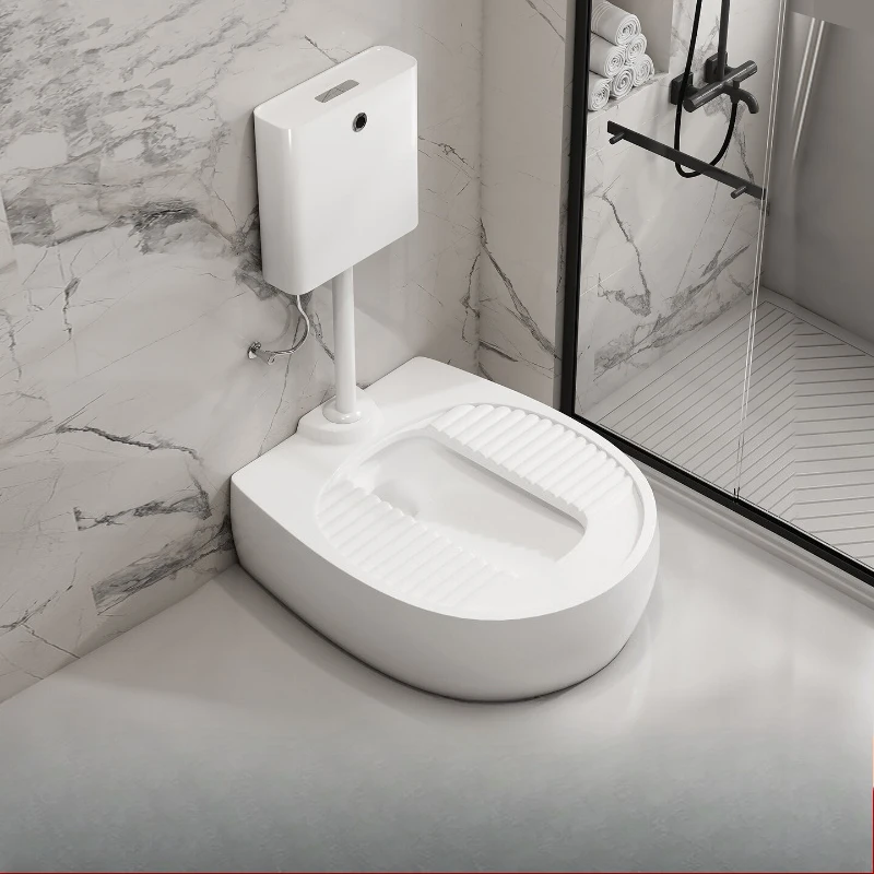 New type of wall-facing pit-free squatting toilet   is changed to squatting pit without injury