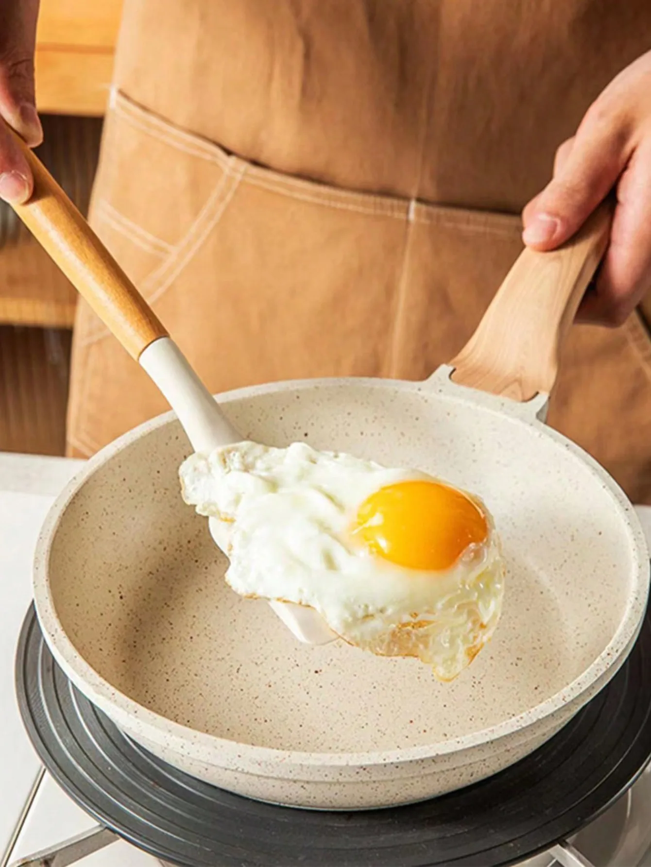 

1 комплект, китайская силиконовая лопаточка с деревянной ручкой, кастрюля, лопаточка с антипригарным покрытием, бытовая кухонная белая силиконовая кухонная утварь