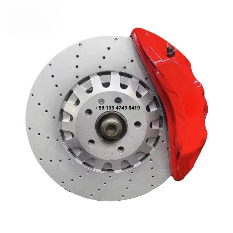 

Высокопроизводительные 8-поршневые тормозные суппорты 8N для 19-дюймовых колес с дисковыми тормозами 355-380 мм, которые можно модернизировать до 4/6/8 поршней.