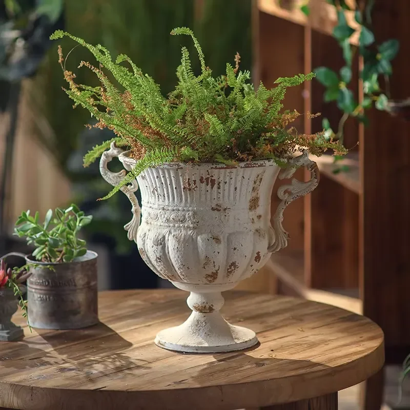 Home Customized Art Roman Style Floor Vase Decor Flower Distressed Metal Vase for Home Decoration