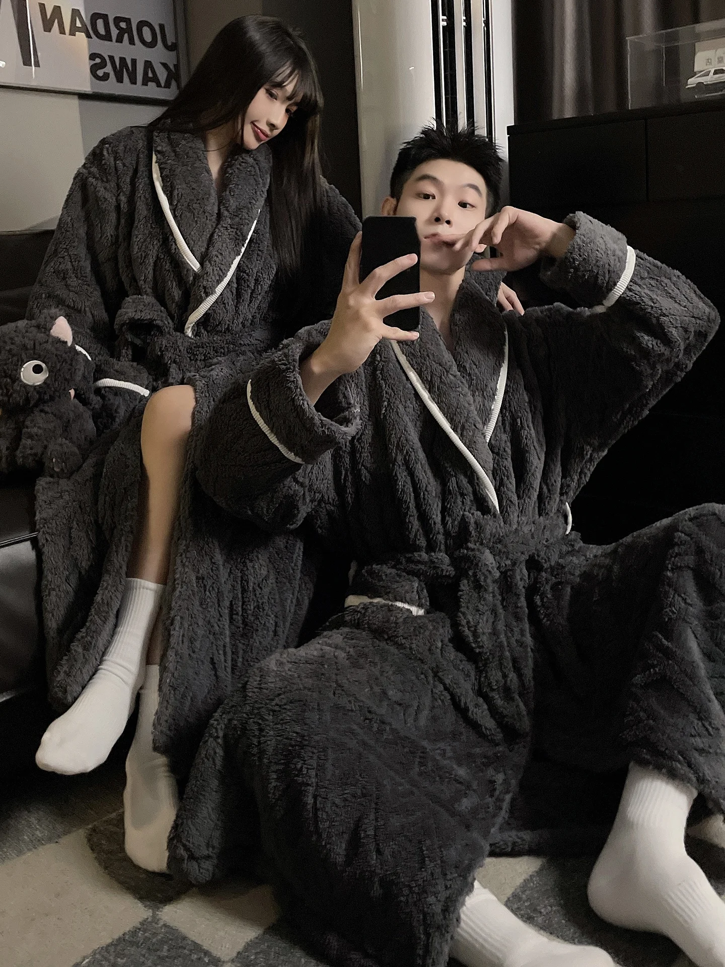 thickened-coral-fleece-couples-sleepwear-men's-robe-home-clothes-warm-youth-winter-long-length-print-pattern-couple-pyjamas
