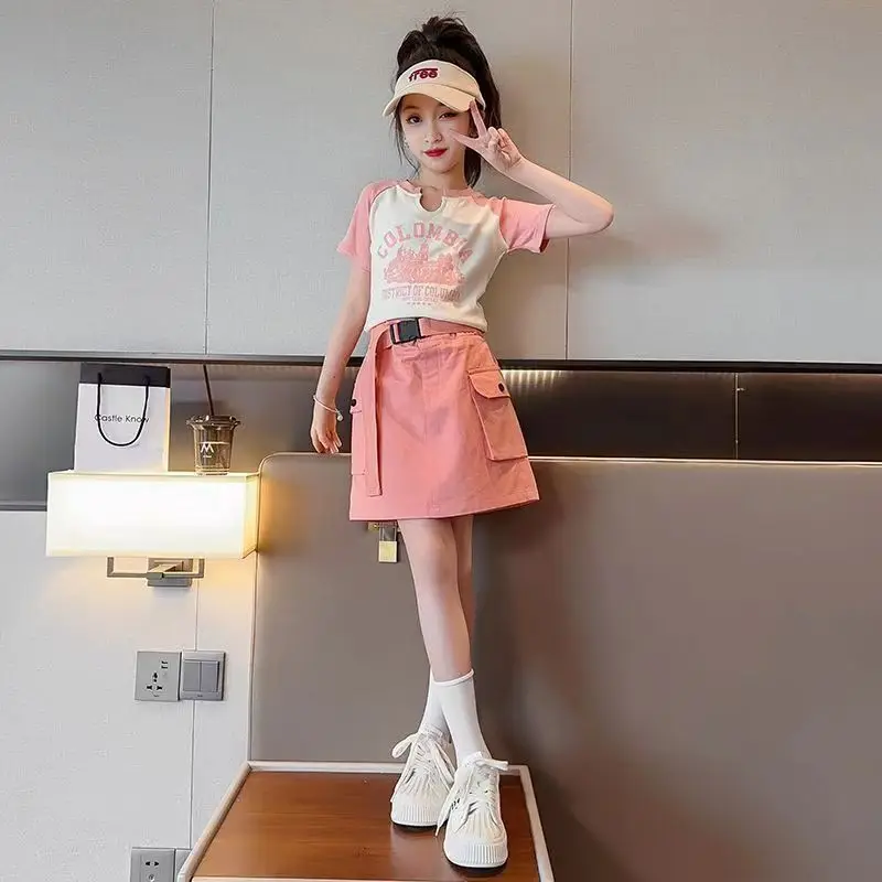 

2024 summer Kids tracksuit Children set Girls Clothes letters crop top T-Shirt + pink Cargo Pleated skirt Teenager 5 11 12 year