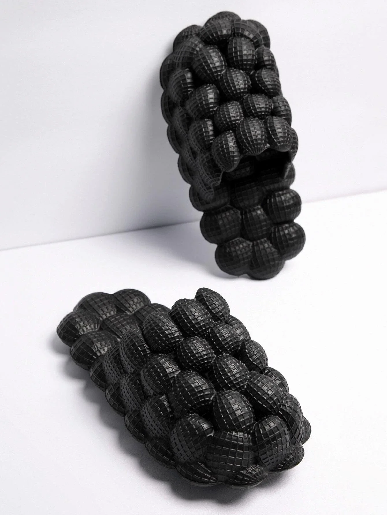 SHUZIA Comfortable Slip On Bubble Slippers