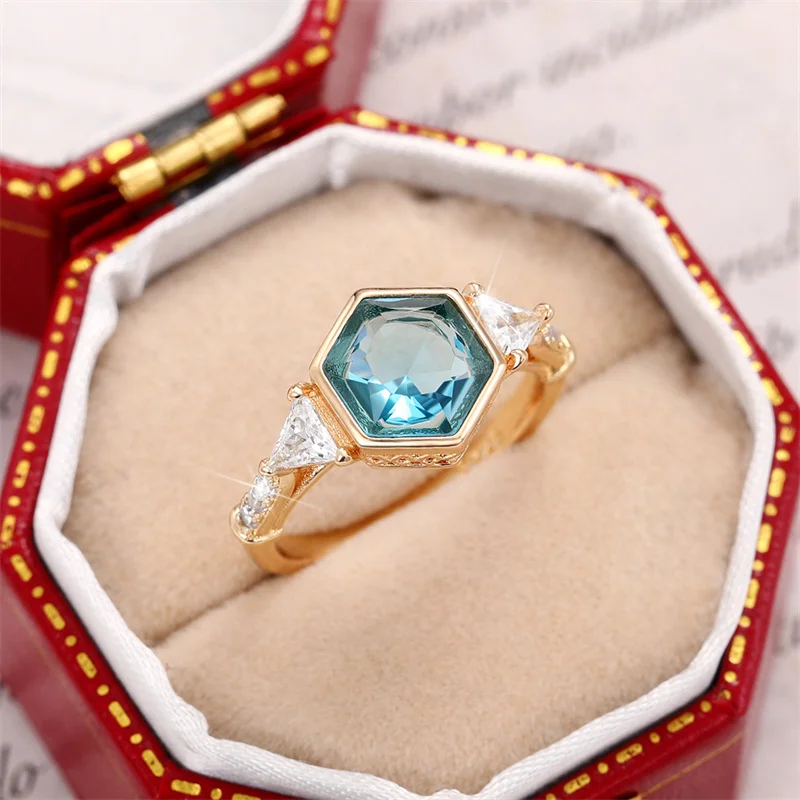 Huitan Bohemia Style Blue Cubic Zirconia Women's Rings Luxury Gold Color Band Sparkling Finger Accessories for Party New Jewelry