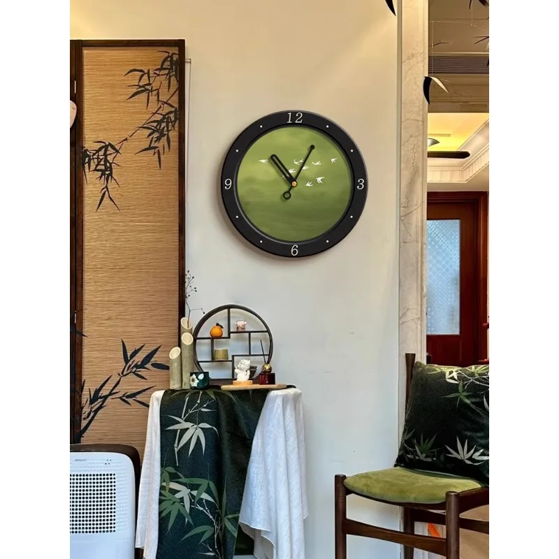 

Medieval style bird pattern green dial black border wall clock, home living room wall decoration pendant, vintage clock painting
