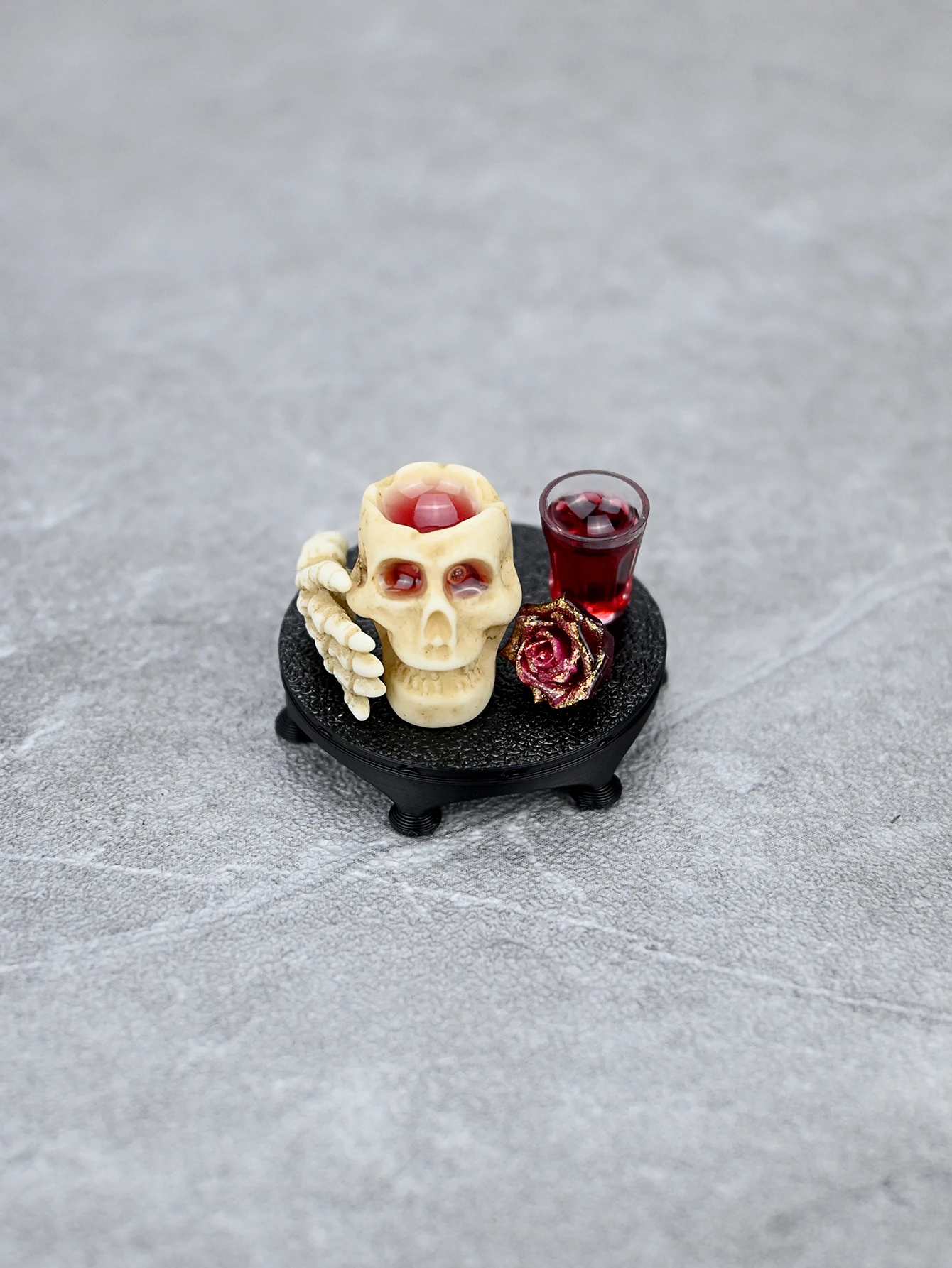 Eine Miniatur-Skelett-Szenendekoration, geeignet für Halloween- und Osterpartys, 1/6, 1/12 Puppenhaus, Fotografie-Requisiten, Mikro-Landschaftsdekorationen, Miniaturen, kleine Geschenke, Werbegeschenke, Heimdekorationsfiguren – Detail 2