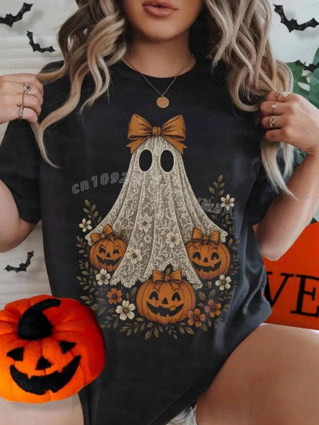 Cute Ghost Boo Rose Skull Tshirt Halloween Boo Lace Bow Graphic Printed T-shirt 2026 Latest Trendy Style Women Casual Tee