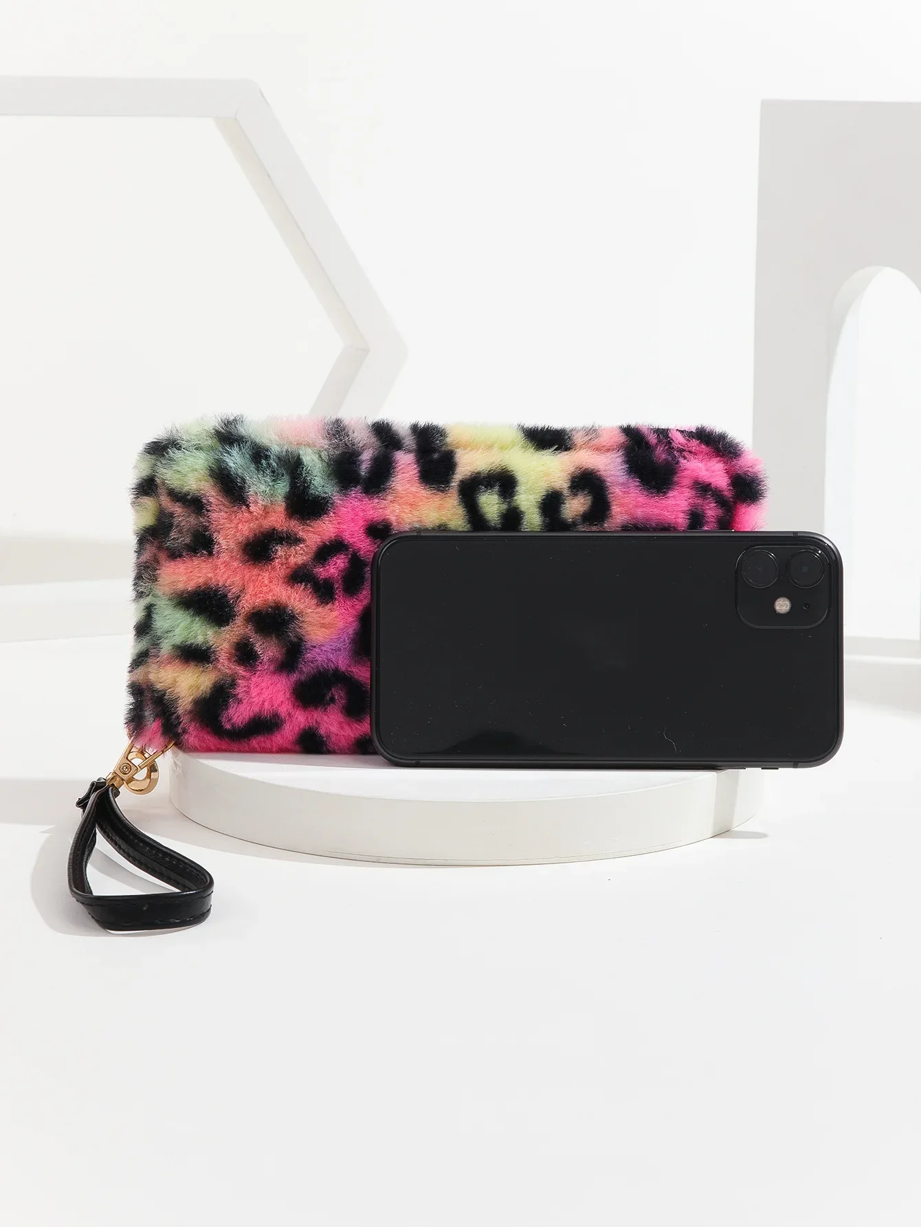 Women Fashion Leopard Prints Faux Fur Long Wallet Ladies Cheetah Pattern Fluffy Clutch Purse Money Clip Furry Cell Phone Wallet