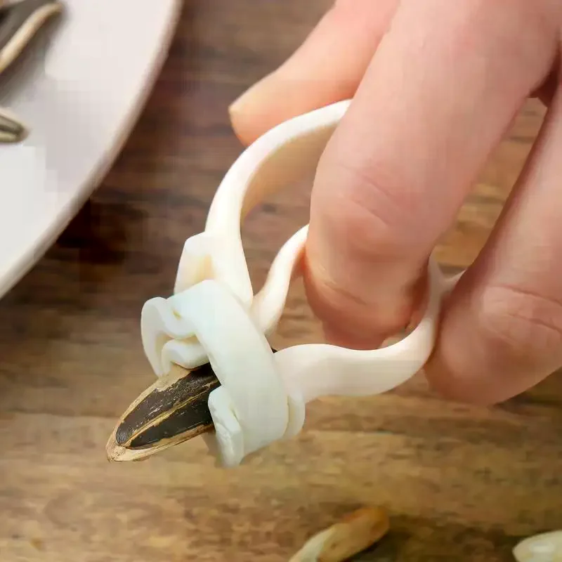 Sunflower Seed Peeling Pliers Easy Shell Multi Functional Suitable For Almond Sunflower Seed Easy To Use Toothed Hand Tools